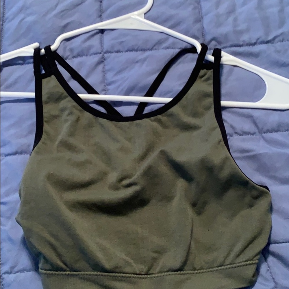 Series 8 Sports Bra